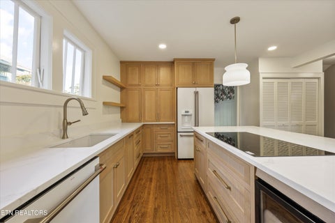 Tiny photo for 2036 Spence Place, Knoxville, TN 37920 (MLS # 1356031)