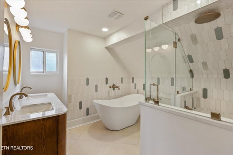 Tiny photo for 2036 Spence Place, Knoxville, TN 37920 (MLS # 1356031)