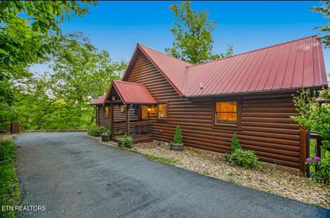 2973 Mockingbird Way Sevierville TN 37862
