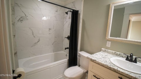 Tiny photo for 321 S Park Ave, Morristown, TN 37813 (MLS # 1359859)