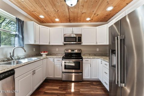 Tiny photo for 461 Robertsville Rd, Oak Ridge, TN 37830 (MLS # 1319270)