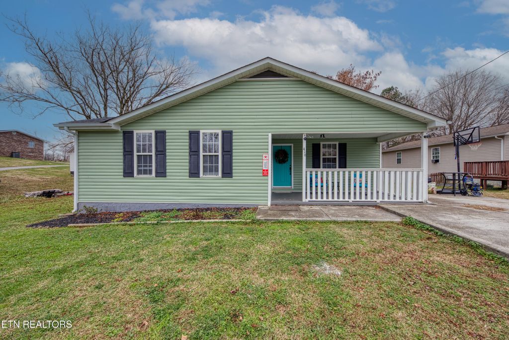 Photo of 416 Mill St, Madisonville, TN 37354 (MLS # 1338937)
