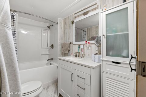 Tiny photo for 425 Autumn Lane, Gatlinburg, TN 37738 (MLS # 1328369)