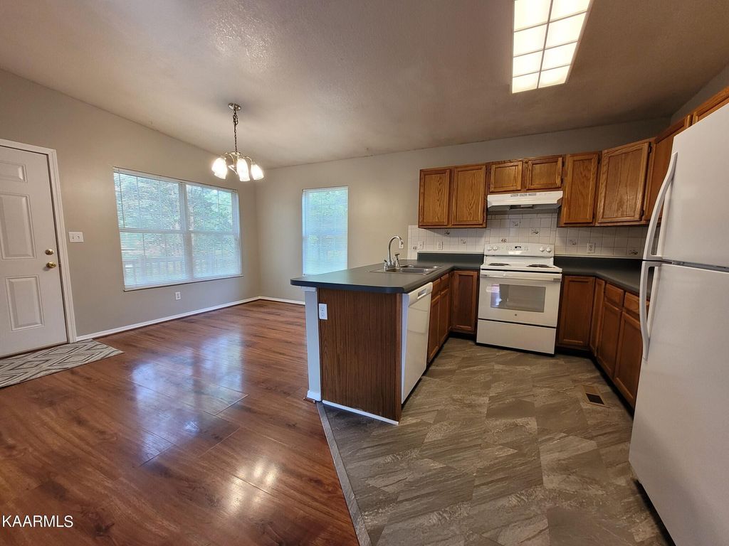 Photo of 283 Vernie Lee Rd, Friendsville, TN 37737 (MLS # 1230667)