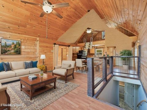 Tiny photo for 1721 Taskigi Court, Mooresburg, TN 37811 (MLS # 1319072)