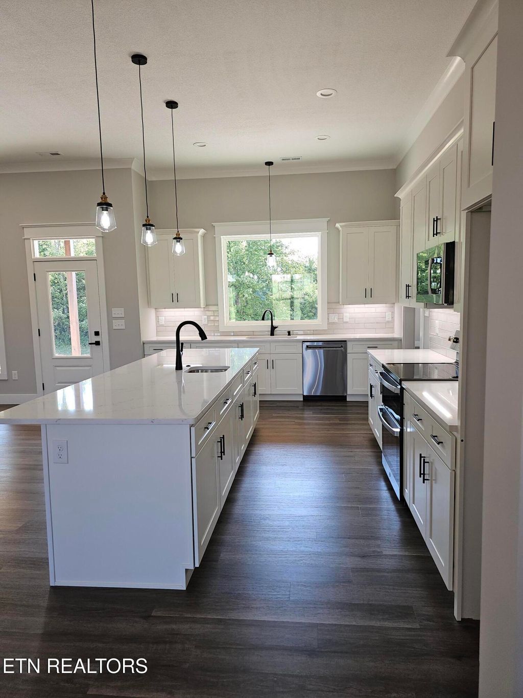 Photo of 200 Sugar Maple Court, Madisonville, TN 37354 (MLS # 1312722)