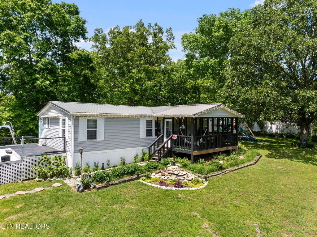 Photo of 9952 Highway 131, Washburn, TN 37888 (MLS # 1302355)