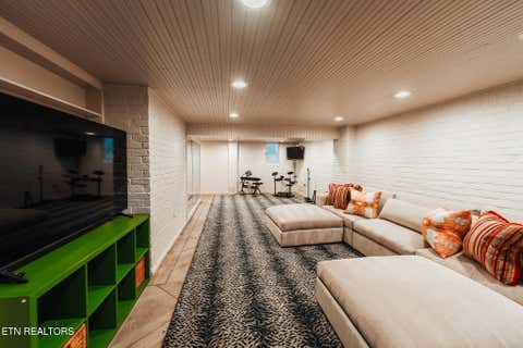 Tiny photo for 5020 Lyons View Pike, Knoxville, TN 37919 (MLS # 1352456)