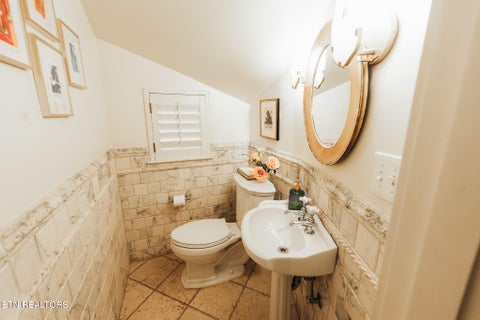 Tiny photo for 5020 Lyons View Pike, Knoxville, TN 37919 (MLS # 1352456)