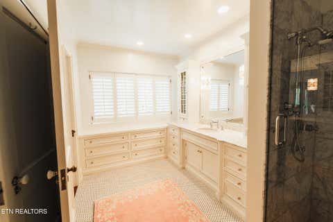 Tiny photo for 5020 Lyons View Pike, Knoxville, TN 37919 (MLS # 1352456)