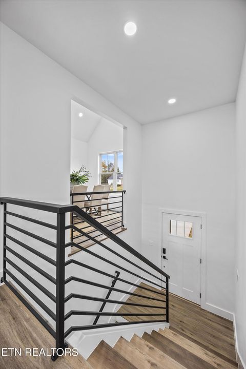 Tiny photo for 407 Hampton Way, Dandridge, TN 37725 (MLS # 1321630)