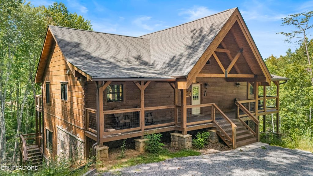 Photo of 3418 Bluebird Ridge Way, Sevierville, TN 37876 (MLS # 1315376)