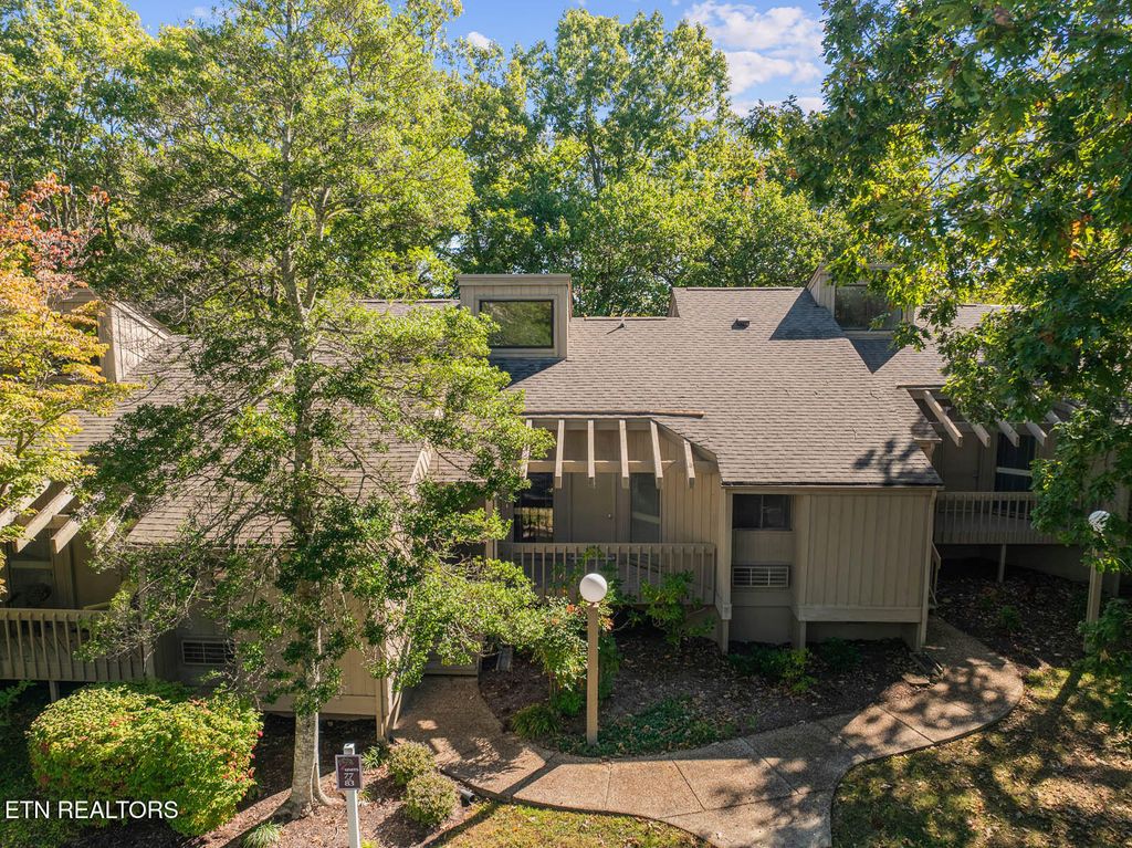 Photo of 81 Eagle Ct. Ct, Fairfield Glade, TN 38558 (MLS # 1318682)