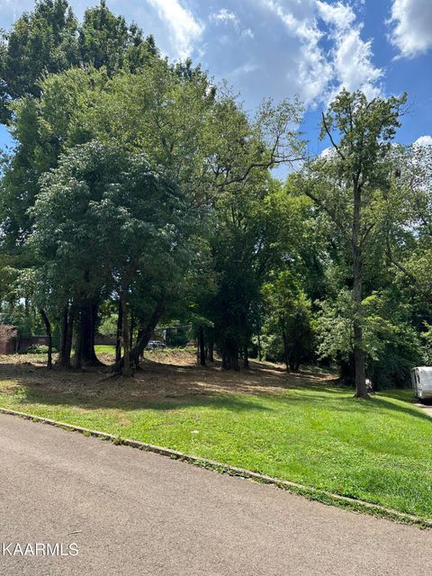 Tiny photo for SW Lot 10 Kingston Court, Knoxville, TN 37919 (MLS # 1196773)
