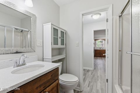 Tiny photo for 409 W 1st Ave, Lenoir City, TN 37771 (MLS # 1348043)