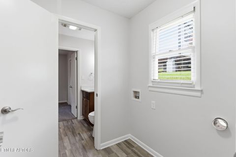 Tiny photo for 409 W 1st Ave, Lenoir City, TN 37771 (MLS # 1348043)