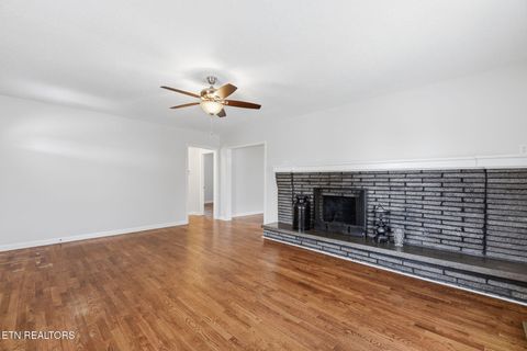 Tiny photo for 409 W 1st Ave, Lenoir City, TN 37771 (MLS # 1348043)