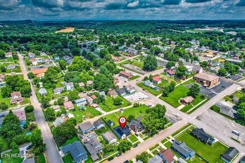 Tiny photo for 409 W 1st Ave, Lenoir City, TN 37771 (MLS # 1348043)