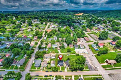 Tiny photo for 409 W 1st Ave, Lenoir City, TN 37771 (MLS # 1348043)