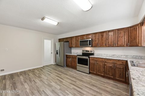 Tiny photo for 409 W 1st Ave, Lenoir City, TN 37771 (MLS # 1348043)