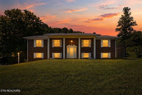 Photo of 2719 Bullen Valley Rd, Thorn Hill, TN 37881 (MLS # 1348565)