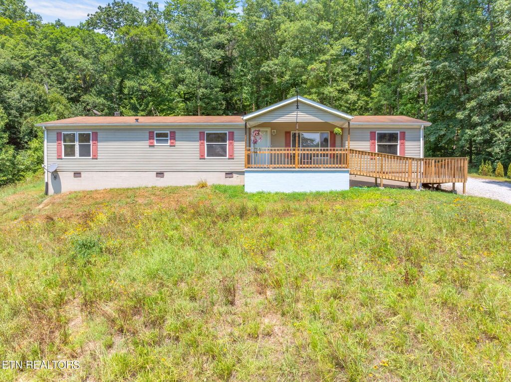 Photo of 304 Comb Ridge Rd, Maynardville, TN 37807 (MLS # 1270469)