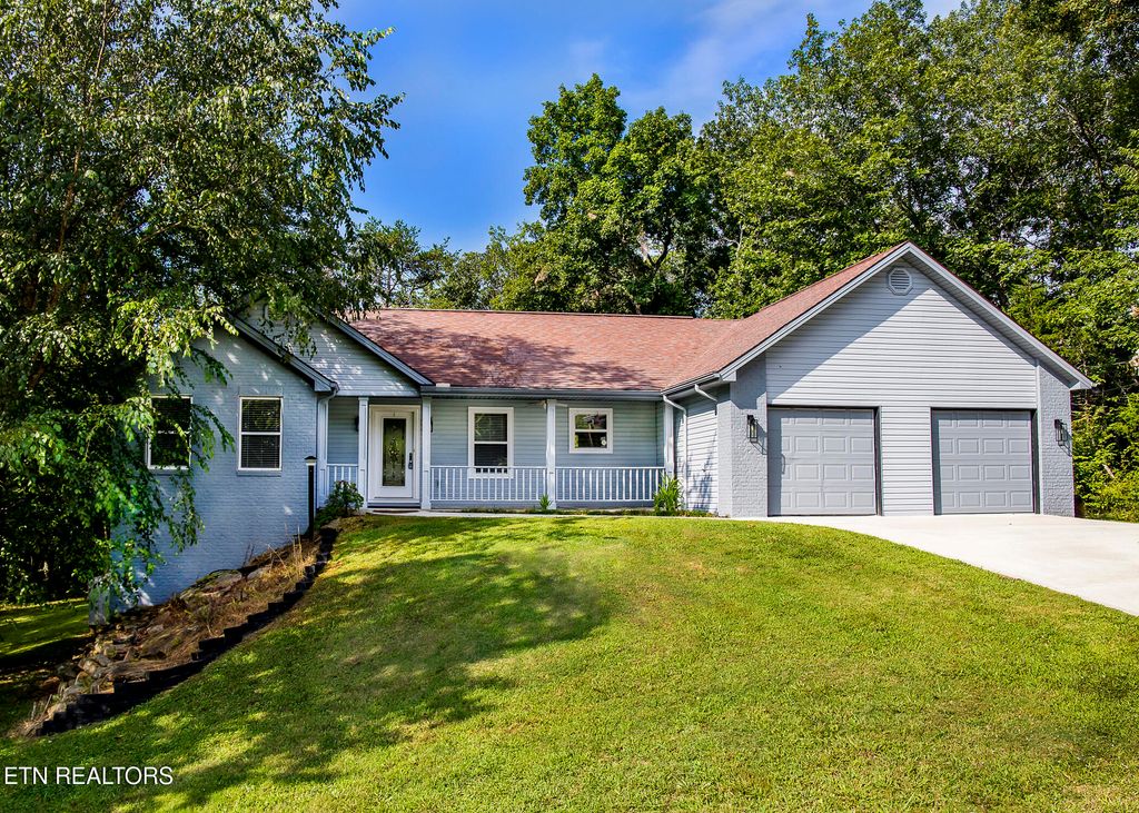 Photo of 123 Saint George Place, Fairfield Glade, TN 38558 (MLS # 1313770)