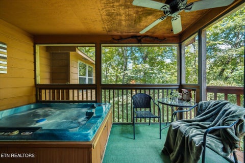 Tiny photo for 3163 Sourwood Way, Sevierville, TN 37862 (MLS # 1360030)
