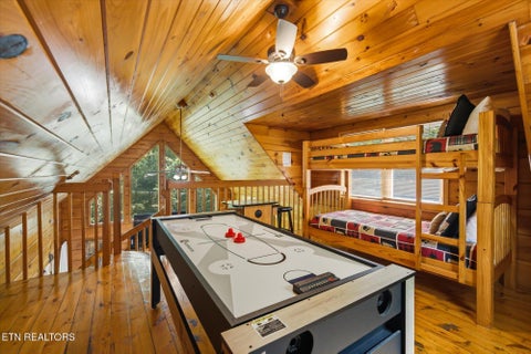 Tiny photo for 3163 Sourwood Way, Sevierville, TN 37862 (MLS # 1360030)