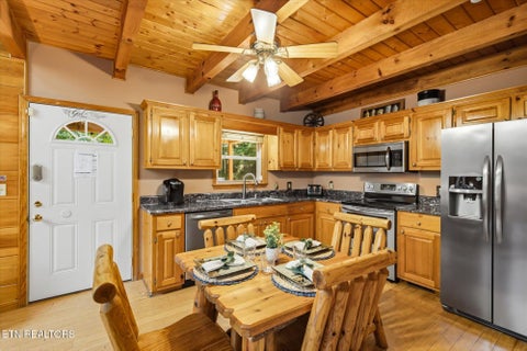 Tiny photo for 3163 Sourwood Way, Sevierville, TN 37862 (MLS # 1360030)