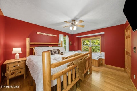 Tiny photo for 3163 Sourwood Way, Sevierville, TN 37862 (MLS # 1360030)