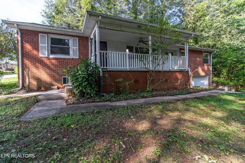 Photo of 128 Orchard Lane, Oak Ridge, TN 37830 (MLS # 1306750)