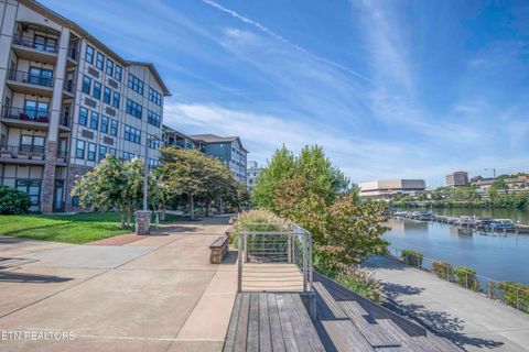 Photo of 445 W Blount Ave #321, Knoxville, TN 37920 (MLS # 1335055)