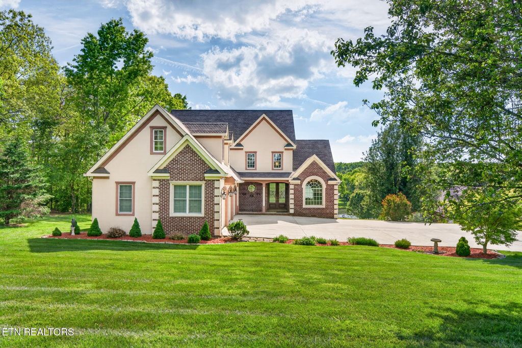 Photo of 321 Magnolia Lane, Crossville, TN 38555 (MLS # 1339800)