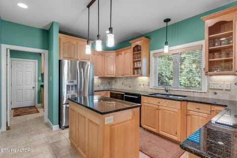 Tiny photo for 404 Catoosa Lane, Loudon, TN 37774 (MLS # 1359634)