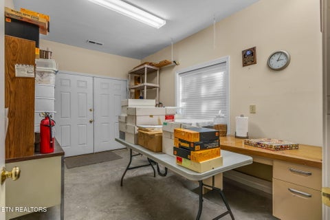 Tiny photo for 404 Catoosa Lane, Loudon, TN 37774 (MLS # 1359634)