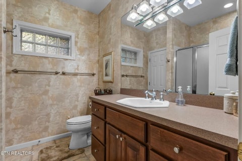 Tiny photo for 404 Catoosa Lane, Loudon, TN 37774 (MLS # 1359634)
