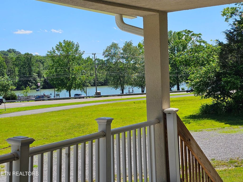 Photo of 607 Old Tacora Hills Rd, Clinton, TN 37716 (MLS # 1303209)