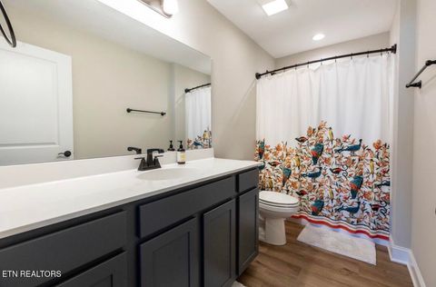 Tiny photo for 127 Songberry St, Oak Ridge, TN 37830 (MLS # 1338828)