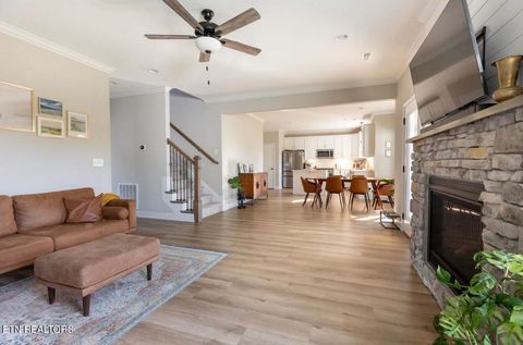 Tiny photo for 127 Songberry St, Oak Ridge, TN 37830 (MLS # 1338828)