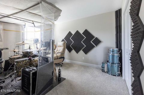 Tiny photo for 127 Songberry St, Oak Ridge, TN 37830 (MLS # 1338828)