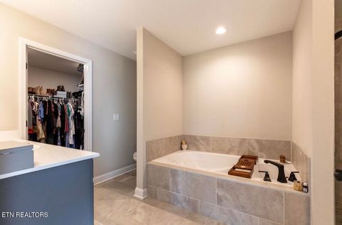 Tiny photo for 127 Songberry St, Oak Ridge, TN 37830 (MLS # 1338828)
