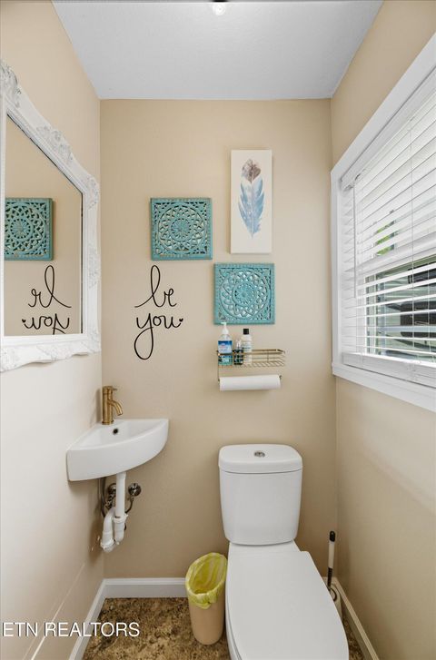 Tiny photo for 829 Northside Drive, Athens, TN 37303 (MLS # 1329831)