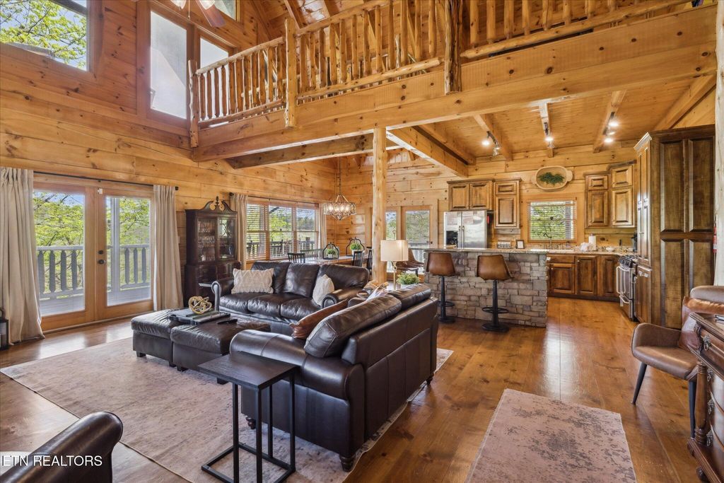 Photo of 3206 Falling Leaf Way, Pigeon Forge, TN 37863 (MLS # 1305248)