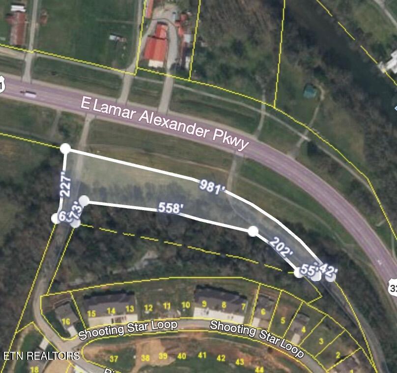 E East Lamar Alexander Pkwy