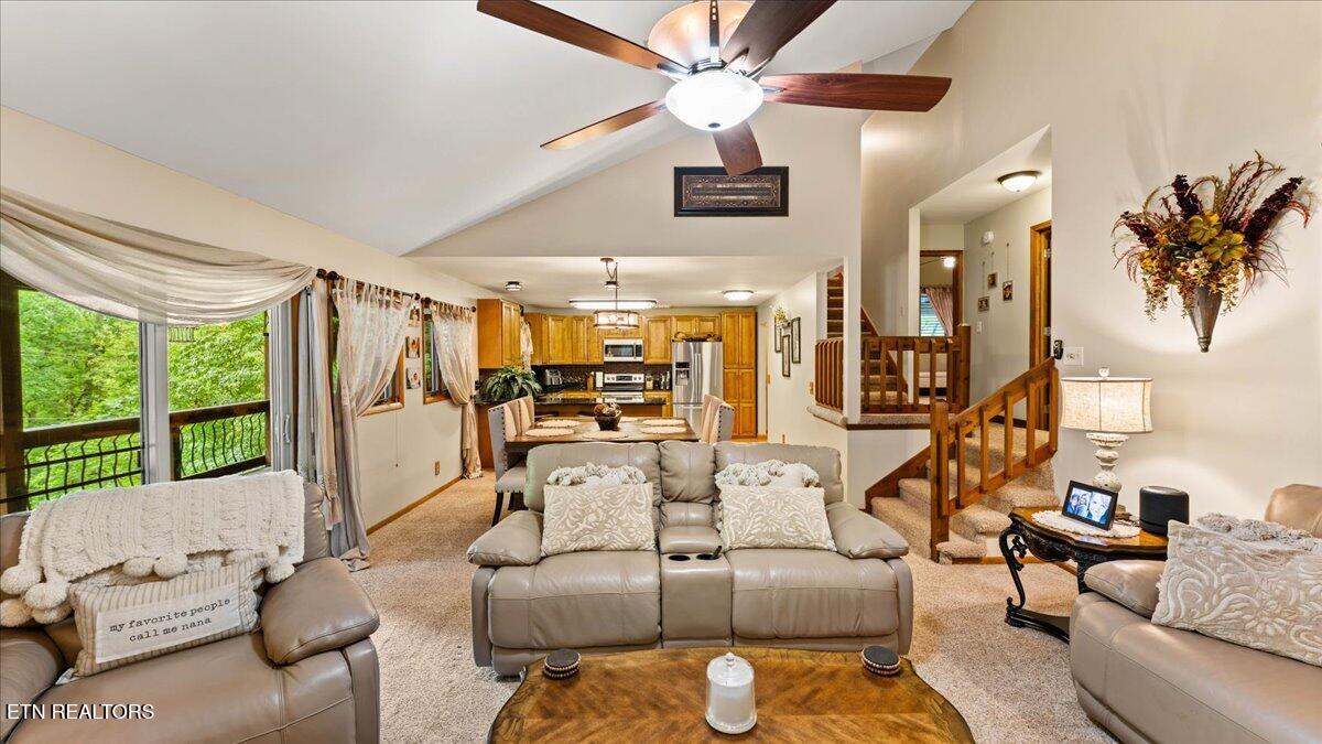 573 Hilltop Drive