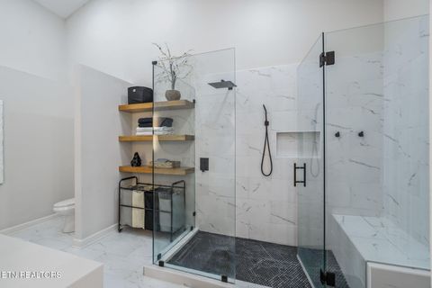 Tiny photo for 1900 Ridgecrest Drive #201, Knoxville, TN 37918 (MLS # 1327948)