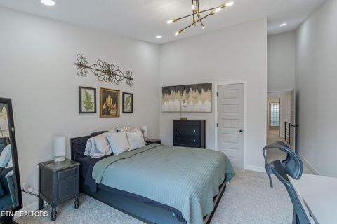 Tiny photo for 1900 Ridgecrest Drive #201, Knoxville, TN 37918 (MLS # 1327948)