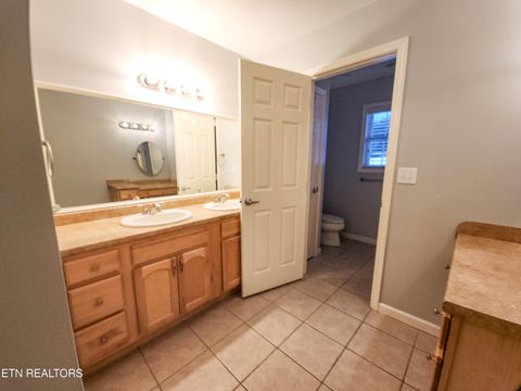 Tiny photo for 400 Levi Court, New Tazewell, TN 37825 (MLS # 1328362)