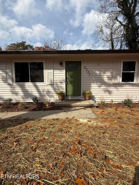 Tiny photo for 2737 Washington Pike, Knoxville, TN 37917 (MLS # 1321128)